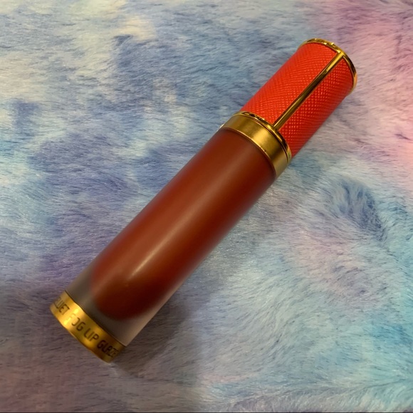 Red Velvet Lip Glaze with Gold Lion NIB - Picture 2 of 15